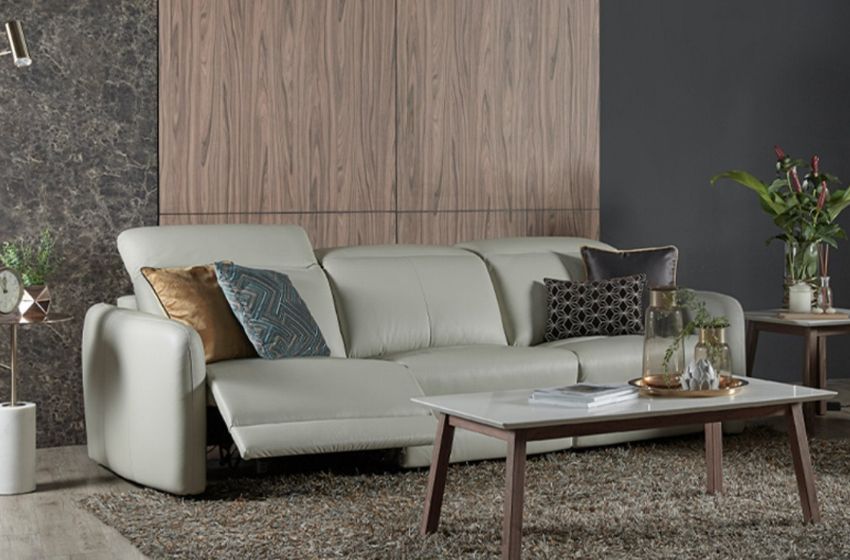 Mengenal Sofa Reclining dan Fitur yang Membuatnya Berbeda